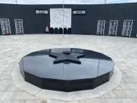 Звезда чугун (518248) производство комплект горелка ГВД 379 10 89 00 ПС вечный огонь ø 1100 мм. монолит - литье  в Жердевке